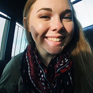 Meet your Posher, Jenna